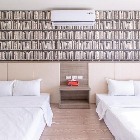 Sharp B&B Magong Bagian luar foto