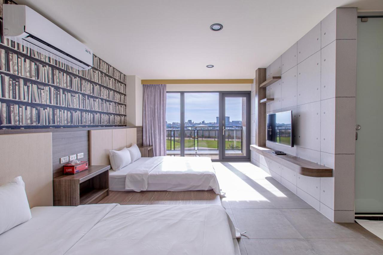 Sharp B&B Magong Bagian luar foto