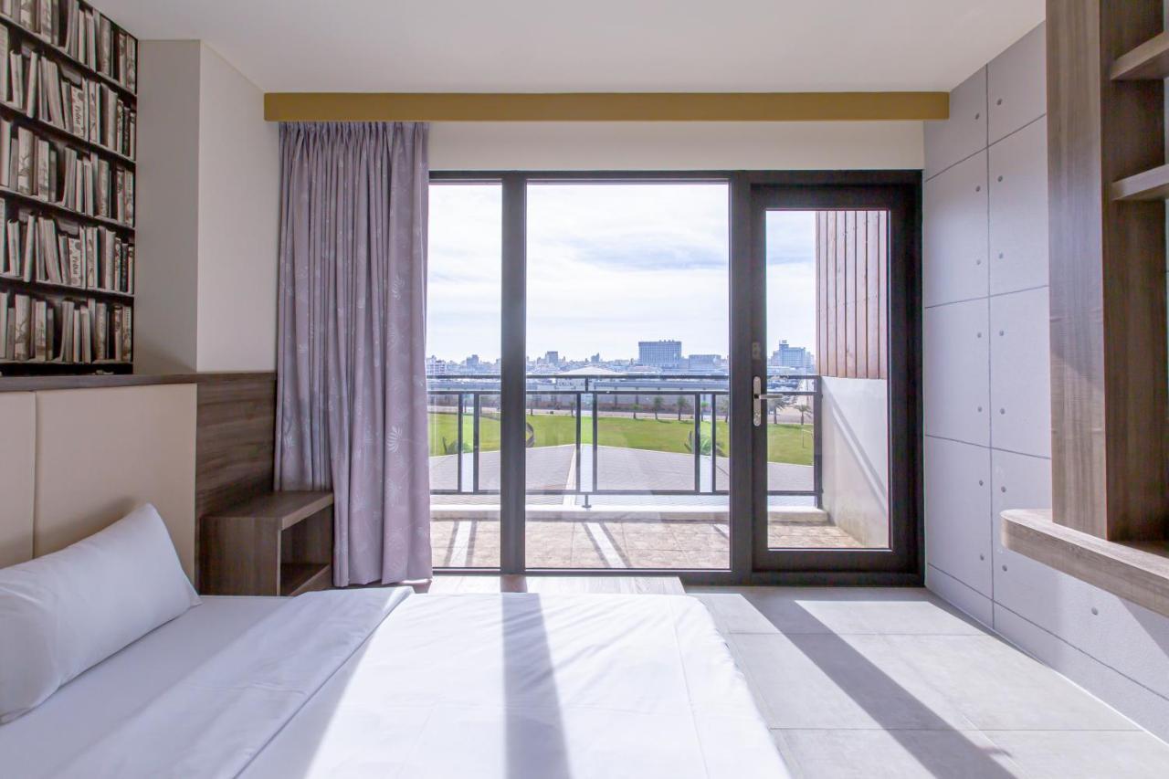 Sharp B&B Magong Bagian luar foto