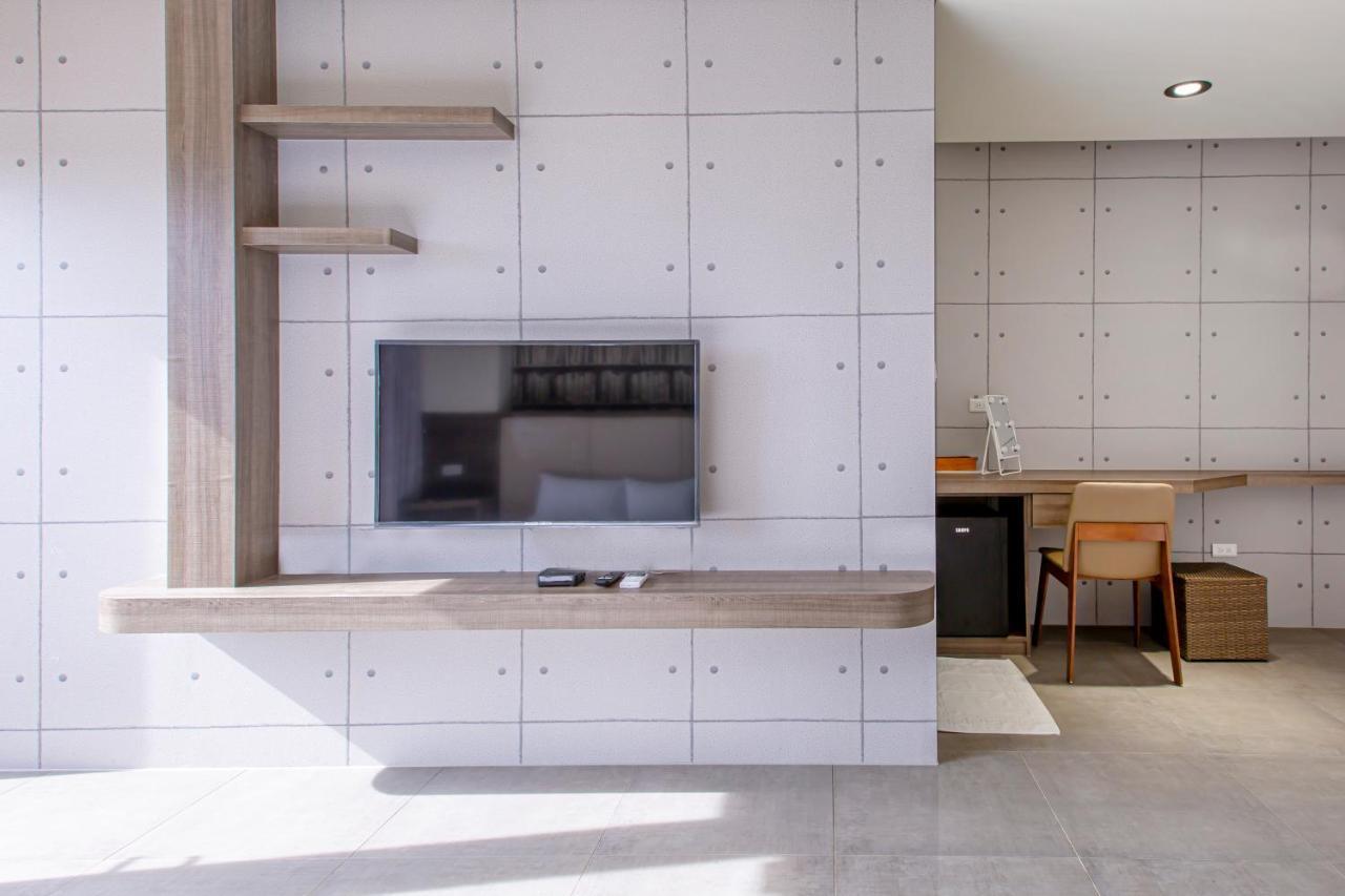 Sharp B&B Magong Bagian luar foto