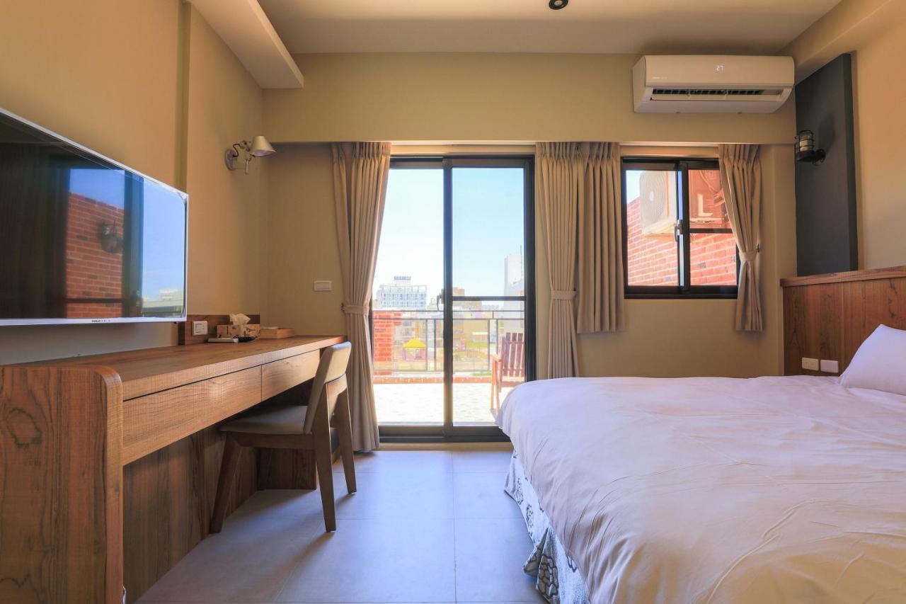 Sharp B&B Magong Bagian luar foto