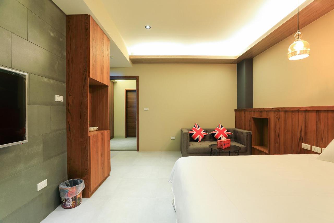 Sharp B&B Magong Bagian luar foto