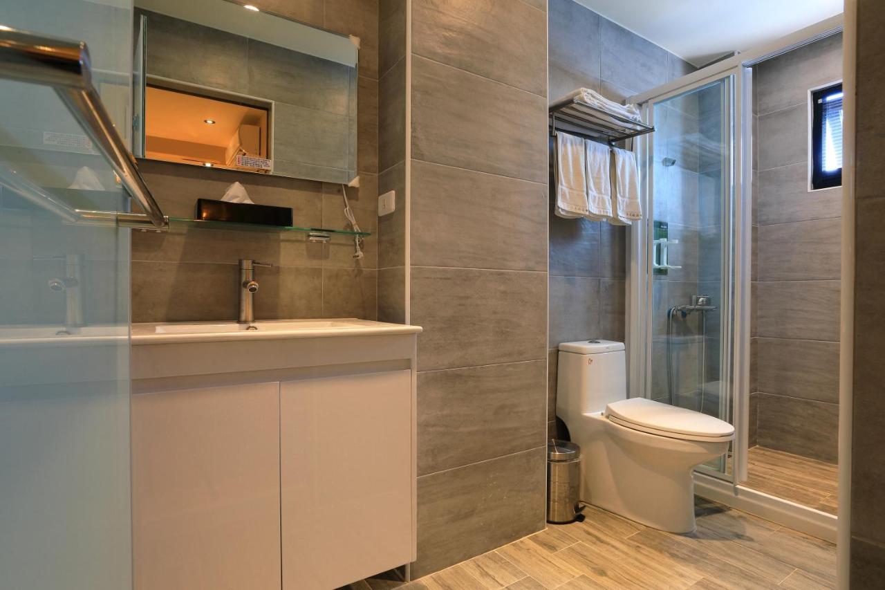 Sharp B&B Magong Bagian luar foto