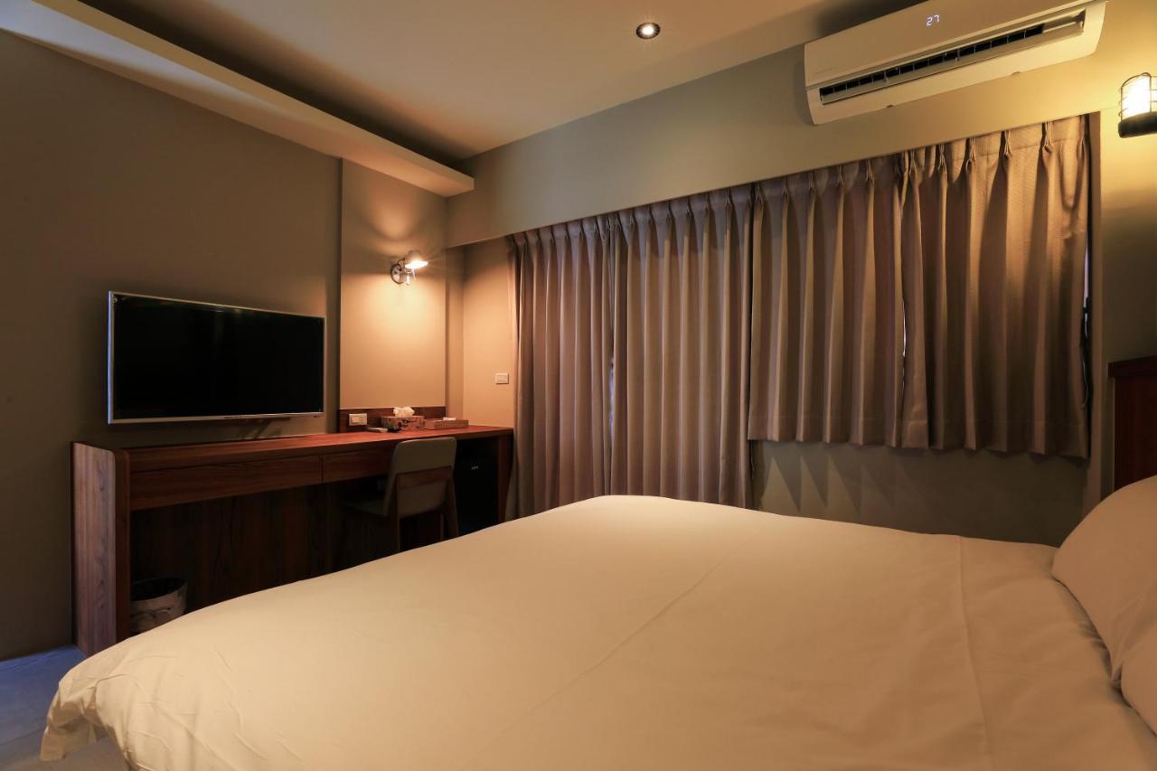 Sharp B&B Magong Bagian luar foto