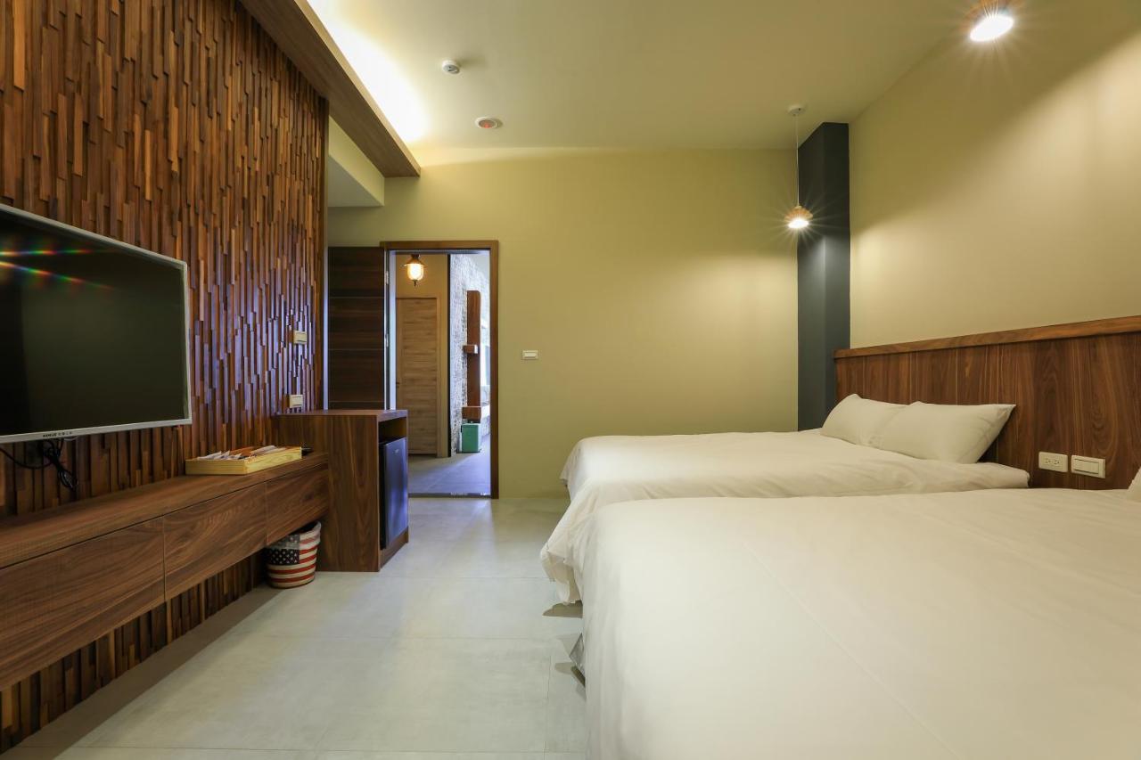 Sharp B&B Magong Bagian luar foto